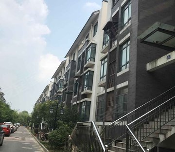 扬州天下东升苑