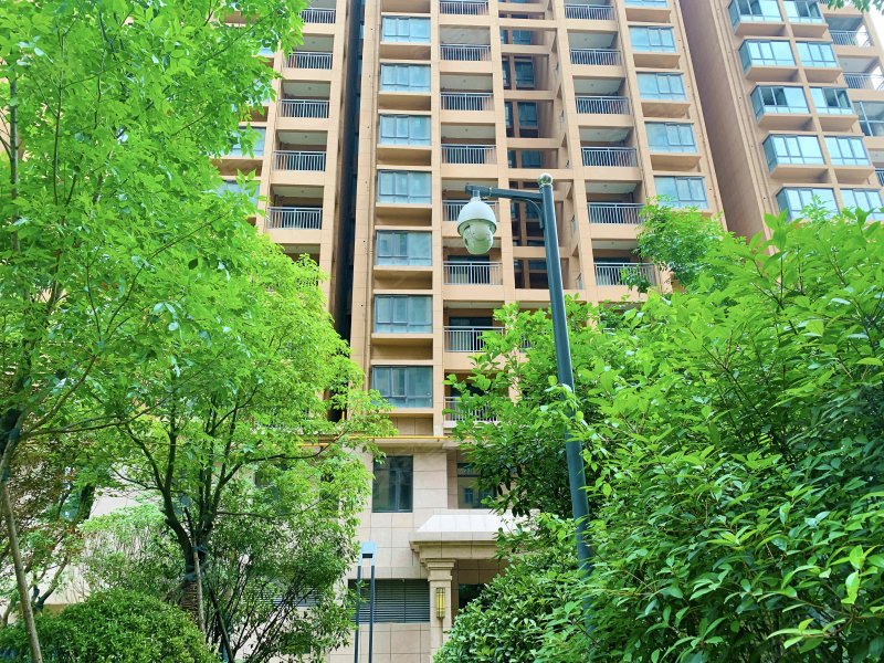 卧室全朝南 户型方正 小户型 世茂云图 欢迎咨询