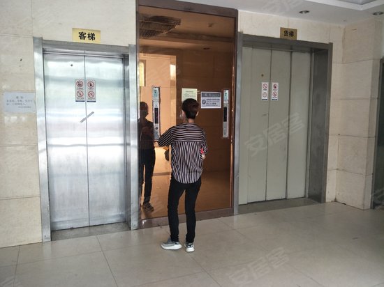 西安绘锦创业园南区 