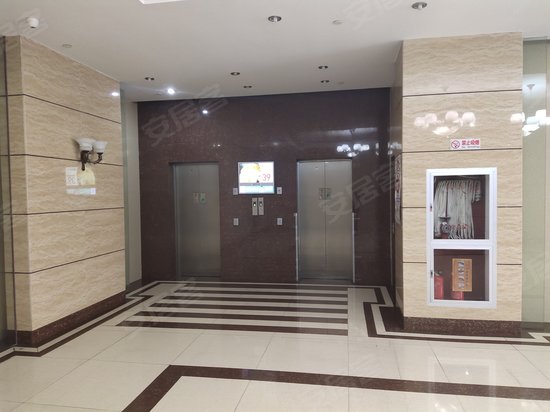 上服新光商务楼 