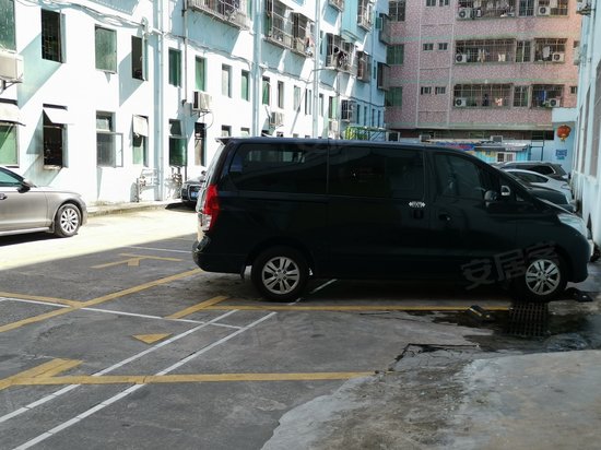 国兴大厦(汇展阁) 