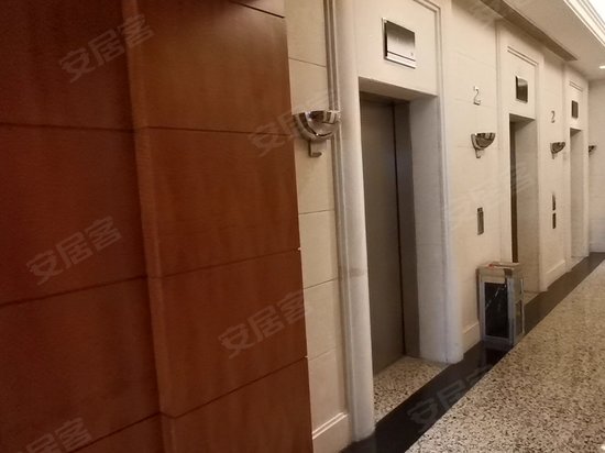 昆明世界贸易中心 