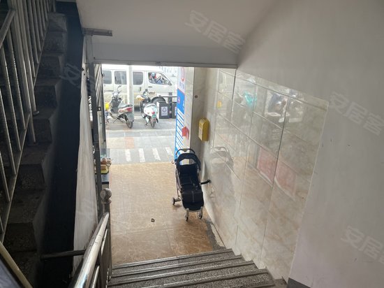 古城路8号办公楼 