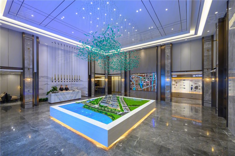 芳草街交会北行400米,八一湖正北岸80米-长春中顺碧水园(新房)二手房