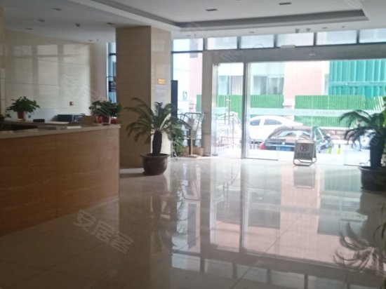 绿地泉景商务大厦 