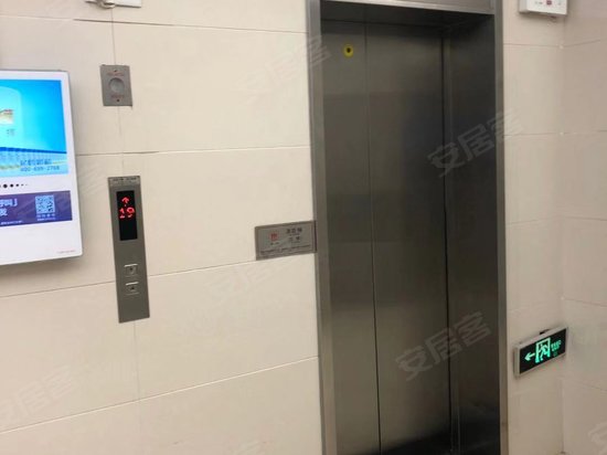 龙鼎财智中心(办公)