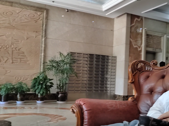 新一代国际公寓 