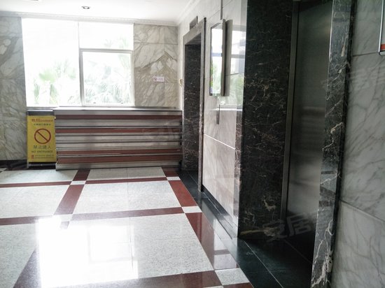 深圳发展银行南头大厦 