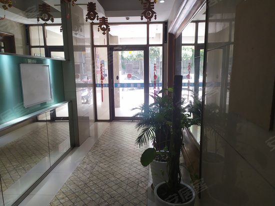 圆通公寓(商住楼) 