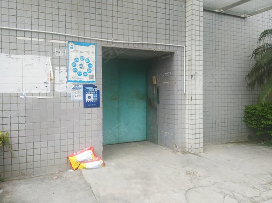 百财中财诚科技园 