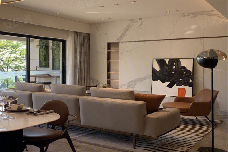 阳光城滇池半山7室4厅5卫141㎡东南282万