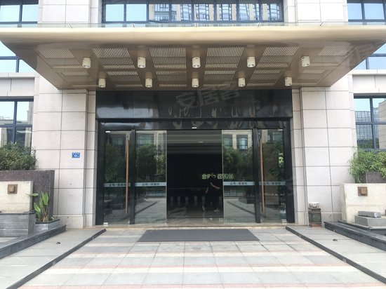 新捷创营运中心 