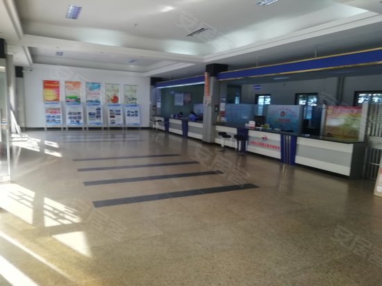 公交集团办公楼 