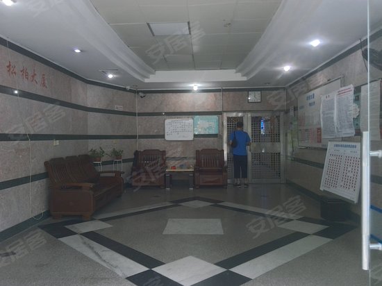 松柏大厦办公楼 