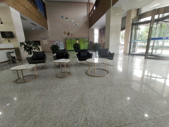 城市广场商务中心 