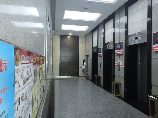 古耕国际商务大厦 