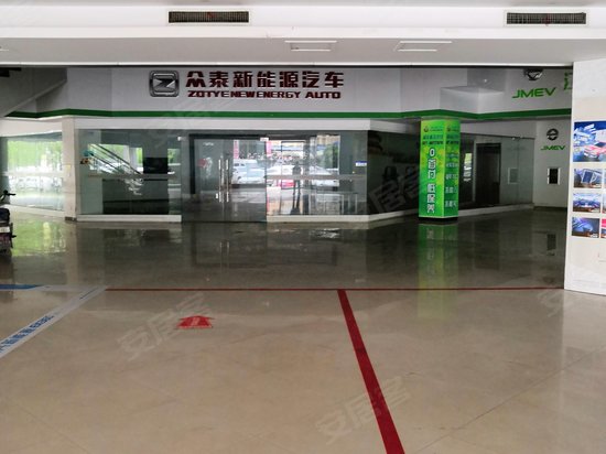 商贸城中心大楼 