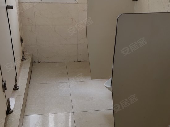 金陵东路396号楼 