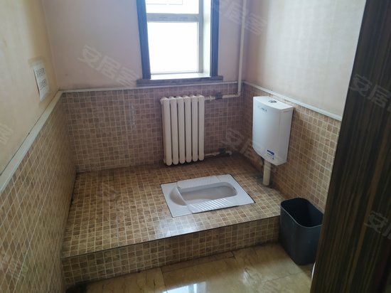 宏天商务中心(呼家楼店) 