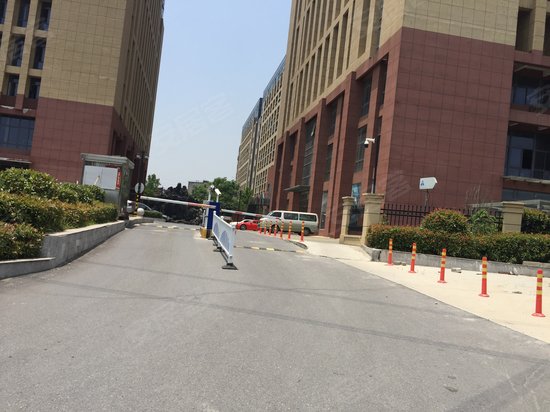 未来城莲花湖畔(商住楼) 