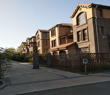 海亮国际社区(别墅)