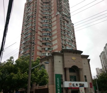 东渡名人大厦