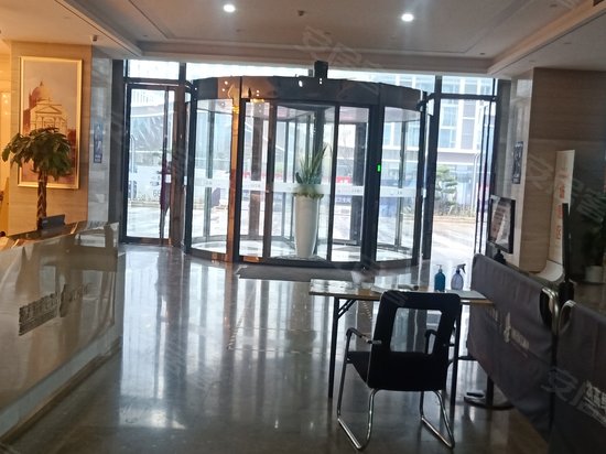 融策中心(商住楼) 