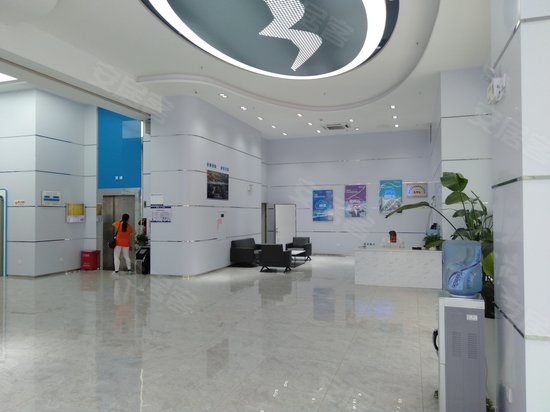 龙泰利科技大厦 