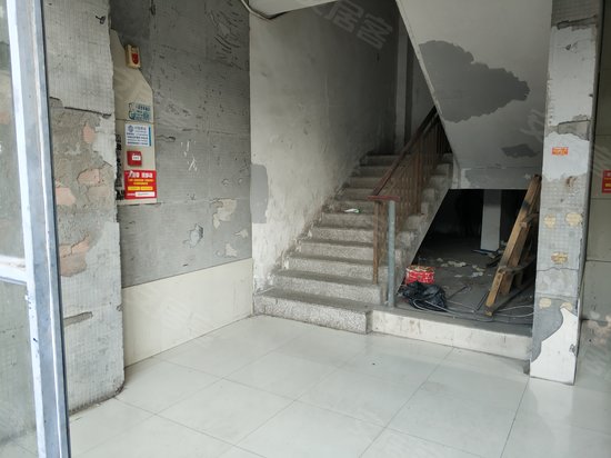 汇坚国际QQ公寓 