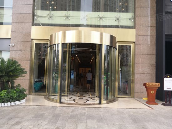 万坤图财富广场 