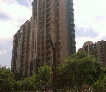 万科光明城市东苑