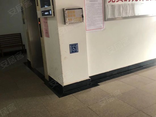 昆铁得胜大厦(办公) 