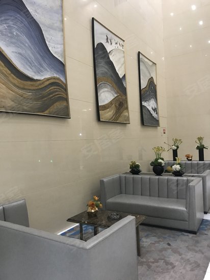 新城吾悦广场写字楼 