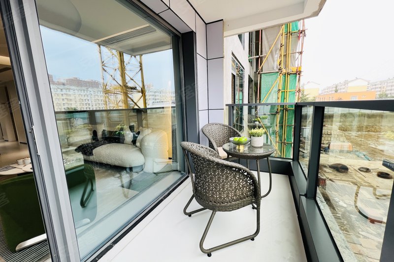 学府洋房 270度全景阳台 准现房 环境优美 品质小区