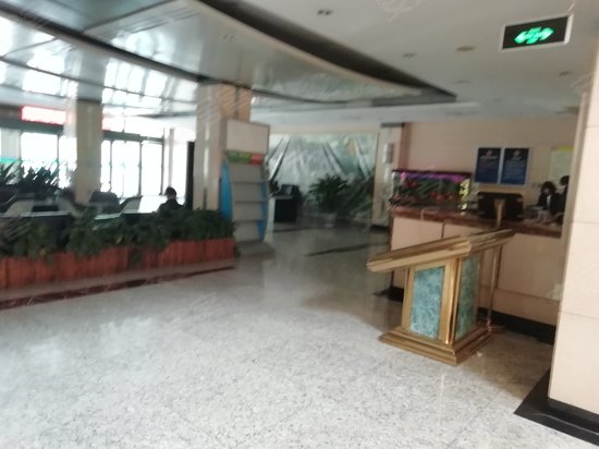 鸿基世业商务酒店 