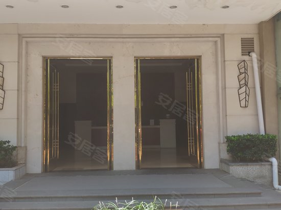 恒茂国际华城钻石座