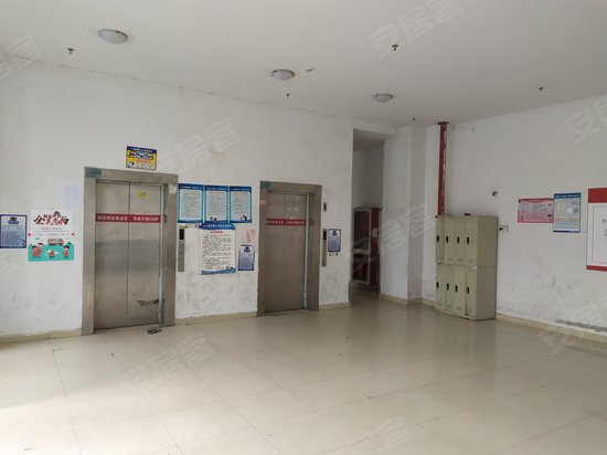 润丰商业广场金领公寓 