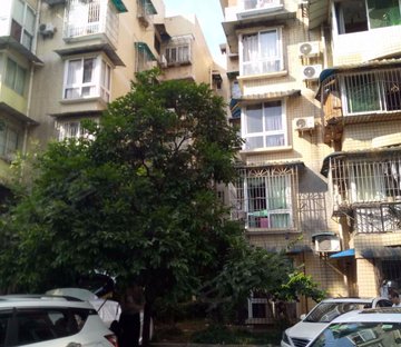 绿景苑|高岩路66号2室2厅1卫60平方