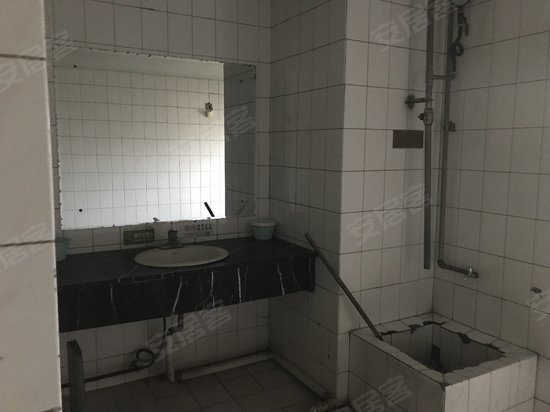 辽宁物产科贸大厦 