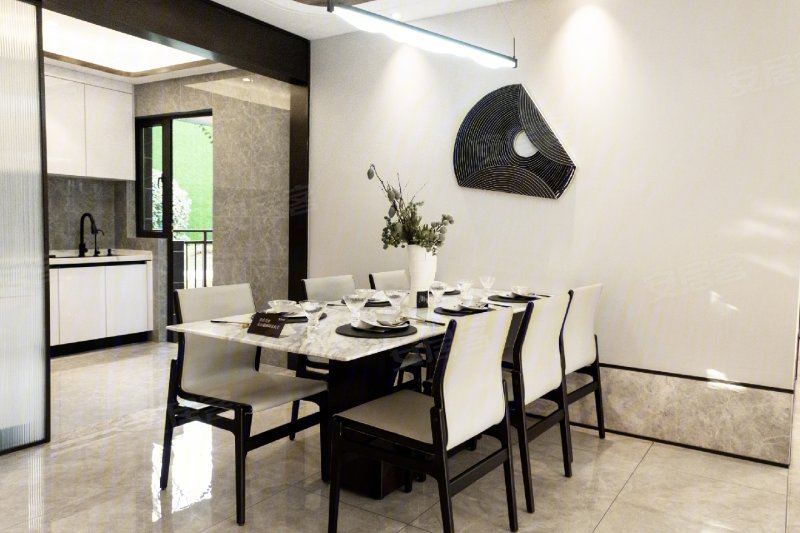 邦泰·誉府3室2厅2卫125㎡南60万