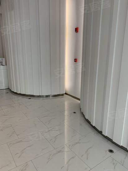 烟草兴云投资大厦 