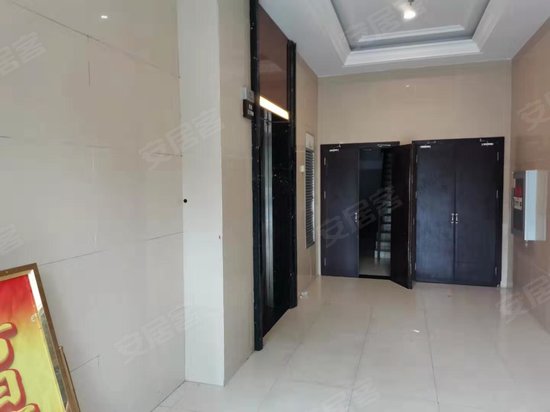 财信渝中城(商住楼) 