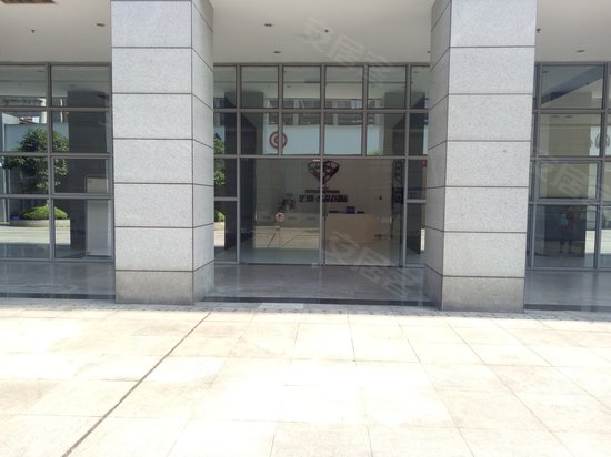 龙湖水晶国际写字楼 