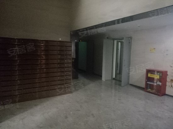 鲁能星城十三街区 