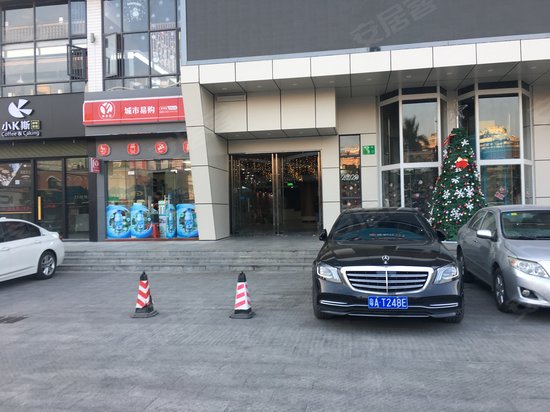 华粤百胜商业中心 