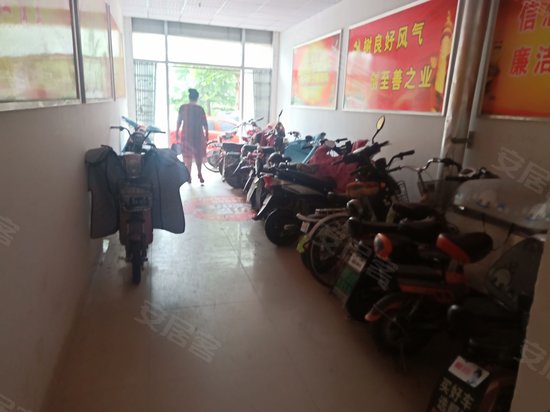 龙泉大厦(长清) 