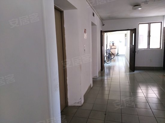 百谷源商务中心 