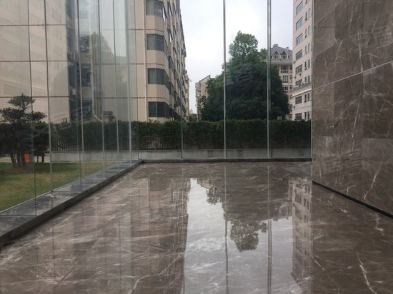 南华糖业集团办公楼 