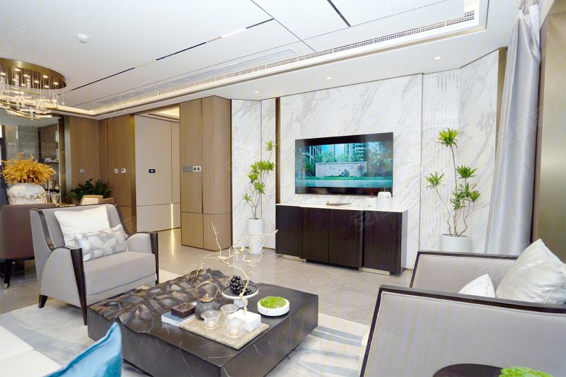 休闲娱乐便利周边环境景观怡人交通便利长清的汤臣一品您的 ,天风云墅