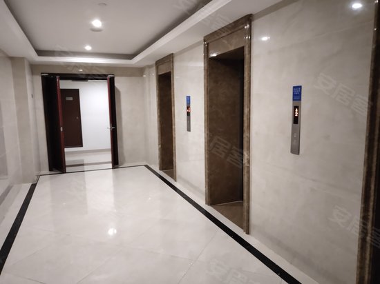 新天地世嘉君座 